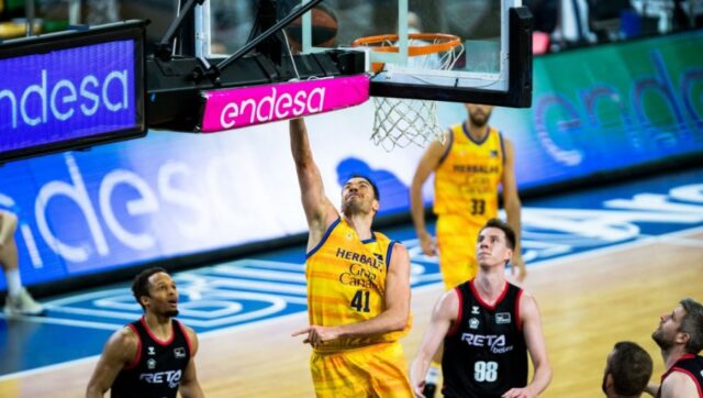Partizan-doveo-bivseg-kosarkasa-Zvezde.jpg Partizan doveo bivseg kosarkasa Zvezde.jpg