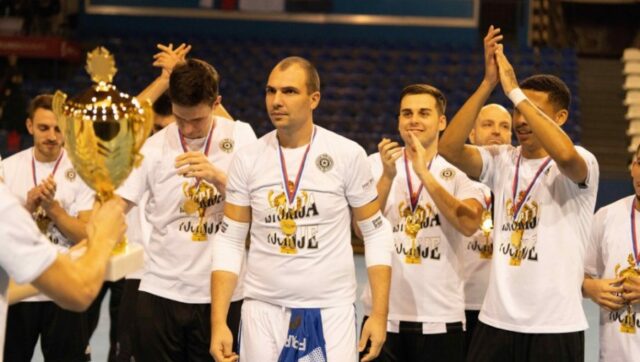 Partizan-osvojio-prvi-trofej-ove-sezone.jpg Partizan osvojio prvi trofej ove sezone.jpg