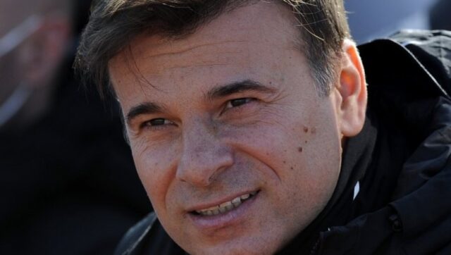 VRATIO-SE-Aleksandar-Stanojevic-potpisao.jpg VRATIO SE Aleksandar Stanojevic potpisao.jpg