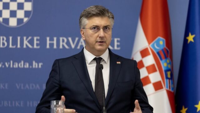 Plenkovic-nije-normalan-ovo-je-drzavni-udar.jpg Plenkovic nije normalan ovo je drzavni udar.jpg