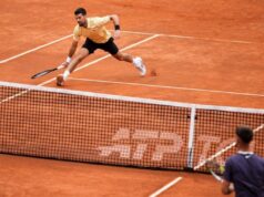 ŠOK! Novak Đoković ispao sa Mastersa u Rimu SOK Novak DJokovic ispao sa Mastersa u Rimu.jpg