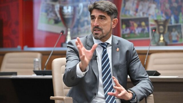 Veljko-Paunovic-ima-bitnu-poruku-za-navijace.jpg Veljko Paunovic ima bitnu poruku za navijace.jpg