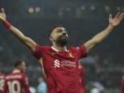KAKAV BI TO BIO TRIO! Mohamed Salah će od sledeće sezone igrati zajedno sa Mitrovićem i Milinković-Savićem? Kakav Bi To Bio Trio Mohamed Salah Ce Od Sledece.jpg