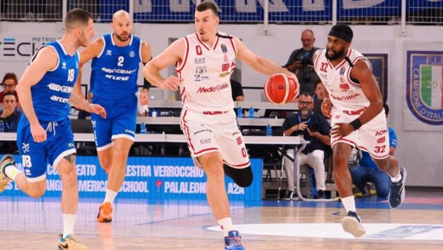 NOVA-BOMBA-U-EVROKUPU-Bugros-doveo-NBA-sampiona.jpg NOVA BOMBA U EVROKUPU Bugros doveo NBA sampiona.jpg