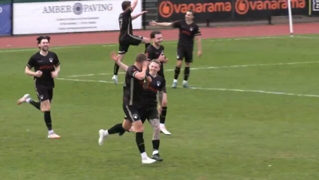 OVO-SE-NE-PAMTI-Fudbaler-dao-gol-rivalu-sutem-iz.jpg Ovo se ne pamti fudbaler dao gol rivalu sutem iz.jpg