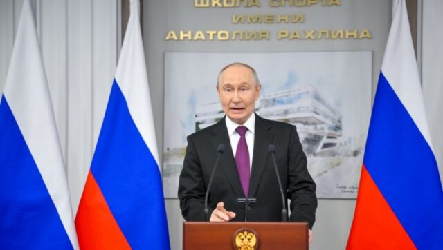 Putin je danas otisao kod coveka koji ga je ucio.jpg