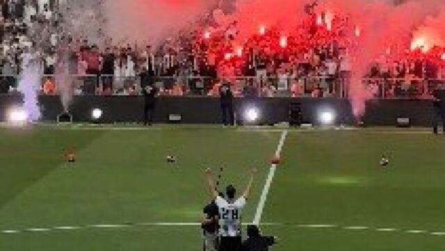 Istanbul na nogama Razlog je Dusan Vlahovic FOTO.jpg