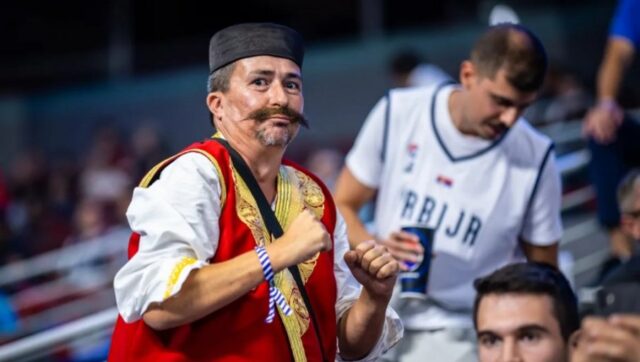 EVO-KO-DANAS-IGRA-NA-EVROBASKETU-Trebalo-je-da-je.jpg Evo ko danas igra na evrobasketu trebalo je da je.jpg