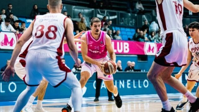 NE POMAZE NI NBA POJACANJE FMP pobedio Megu u ABA.jpg