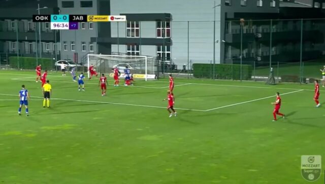 KAKO-JE-OVO-MOGUCE-Komican-autogol-o-kome-se-prica.jpg Kako je ovo moguce komican autogol o kome se prica.jpg