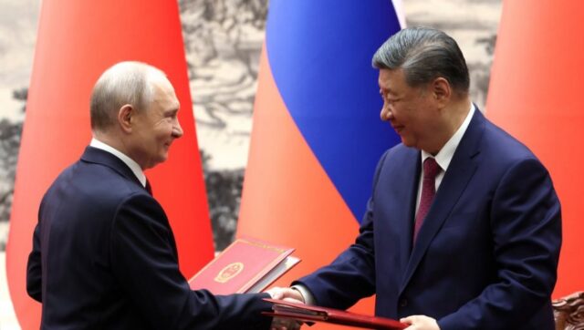 ZAPAD GLEDA I NE VERUJE Ovo su se upravo dogovorili.jpg