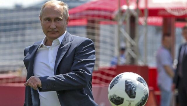 PUTIN-UPERIO-PRSTOM-KA-DVOJICI-SRBA-Postoje-problemi.jpg PUTIN UPERIO PRSTOM KA DVOJICI SRBA Postoje problemi.jpg