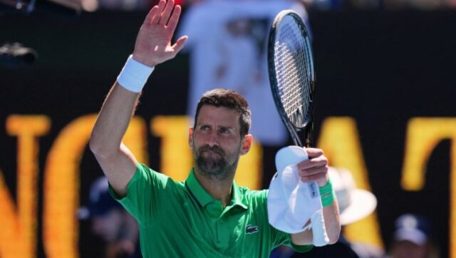 Novak-DJokovic-o-neobicnim-situacijama-u-svlacionici.jpg Novak DJokovic o neobicnim situacijama u svlacionici.jpg