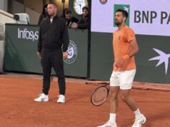 TROICKI NOVI (STARI) TRENER: Novak Đoković doneo odluku TROICKI NOVI STARI TRENER Novak DJokovic doneo odluku.jpg
