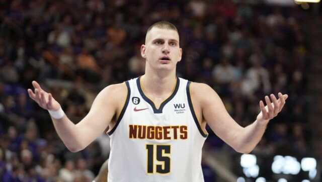 Nikola Jokic Gleda I Ne Veruje Nba Opet Menja Ol Star.jpg