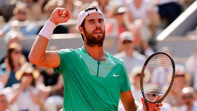 Prvi cetvrtfinalista vimbldona hacanov razbio poljaka.jpg