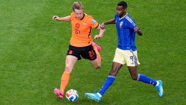 DE-JONG-ZAGRMEO-LJudi-gledaju-fudbal-a-ne-razumeju-ga.jpg DE JONG ZAGRMEO LJudi gledaju fudbal a ne razumeju ga.jpg
