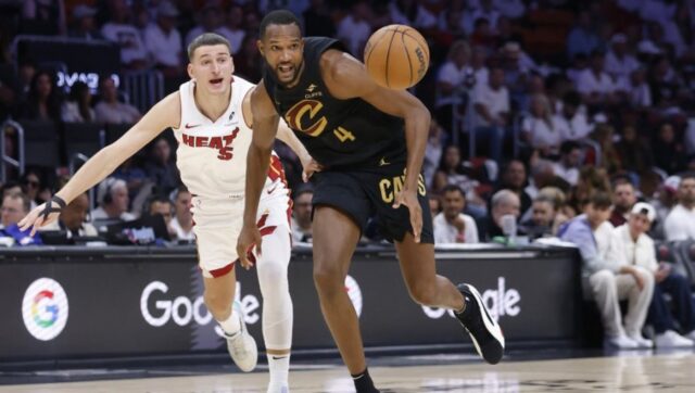 Nba klivlend pocistio majamija za drugu rundu plej ofa.jpg