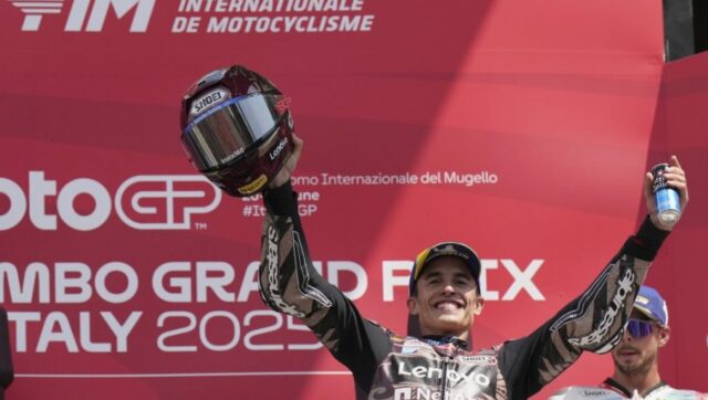 MOTO-GP-Mark-Markez-najbolji-na-trci-za-Veliku-nagradu.jpg Moto gp mark markez najbolji na trci za veliku nagradu.jpg