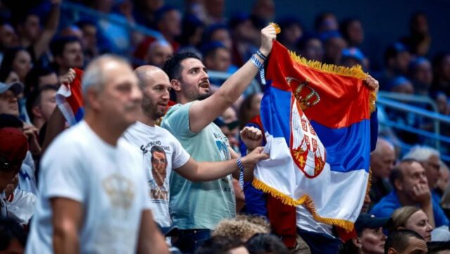 Kao grom iz vedra neba sarenac u strucnom stabu srbije.jpg