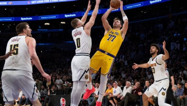 IZ VISE UGLOVA Ovim kosem je Luka Doncic srusio Jokica.jpg