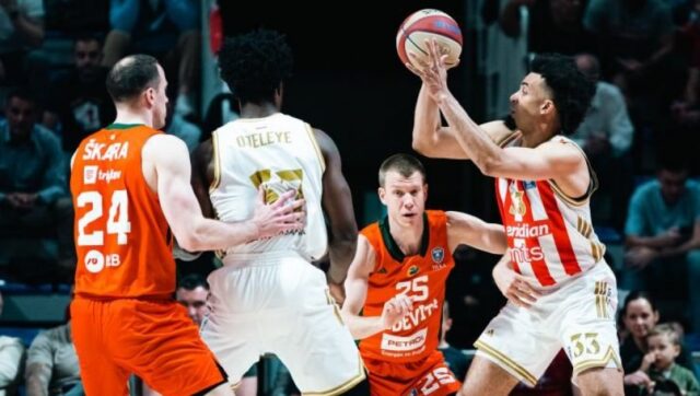 NVORA SE RADUJE DUELU SA PARTIZANOM Ne mogu da docekam.jpg