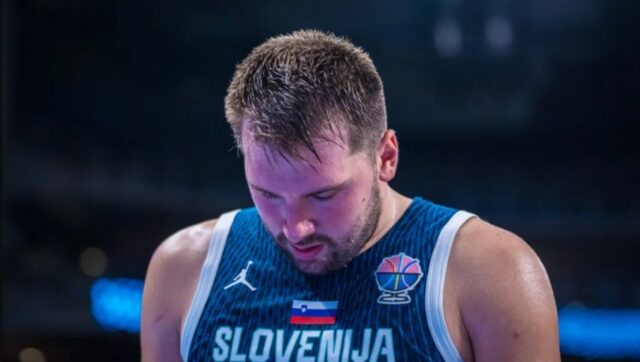 DACU-MU-KAPITENSKU-TRAKU-SAMO-NEKA-SE-VRATI-Luka-Doncic.jpg Dacu mu kapitensku traku samo neka se vrati luka doncic.jpg