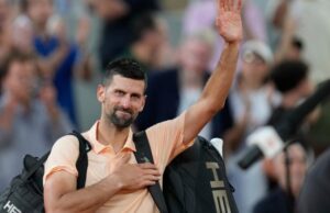 ISPAO SA ROLAN GAROSA, A DVA DANA KASNIJE… Novak Đoković saznao dobru vest ISPAO SA ROLAN GAROSA A DVA DANA KASNIJE Novak DJokovic.jpg