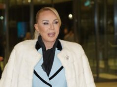 LEPA BRENA GRMI NA MUNDIJALU! Srbija se nije plasirala na Svetsko prvenstvo, ali jedan čovek se potrudio da se naš glas i tamo čuje LEPA BRENA GRMI NA MUNDIJALU Srbija se nije plasirala na.jpg