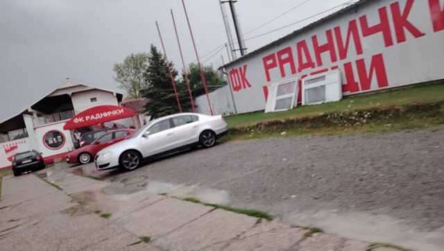 Ovo-su-prve-fotografije-sa-stadiona-u-Srbiji-na-kome.j.jpeg Ovo su prve fotografije sa stadiona u srbiji na kome.j.jpeg
