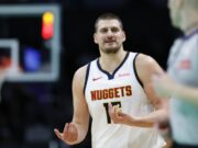 NBA LIGA JE NA OVO ČEKALA OD 1968. GODINE: Nikola Jokić je uradio nešto što je samo jedan čovek pre njega uspeo Jokic Sa Druge Planete Denver Se Mucio A Nikola Dominirao.jpg