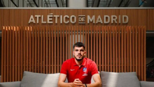 Kao grom iz vedra neba srbin potpisao za atletiko madrid.jpg