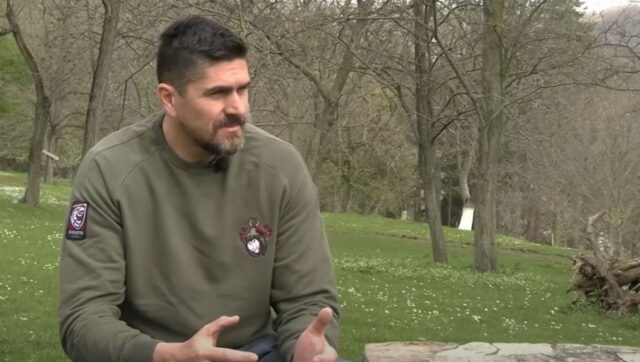 Darko milicic uleteo na teren zbog sina jedva dosao sebi.jpg