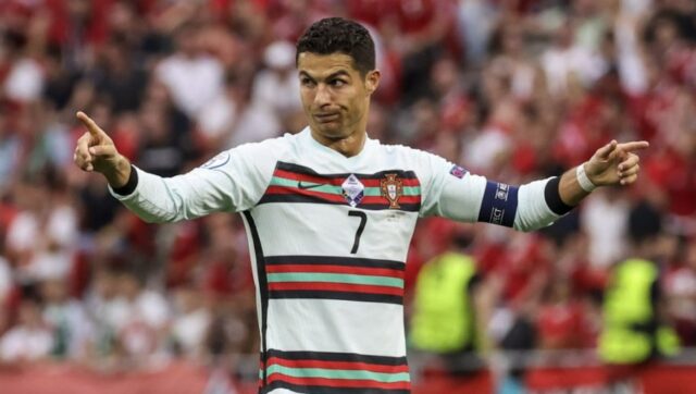 KRISTIJANO-RONALDO-POSTAO-MUSLIMAN-Da-li-ce-da-promeni-i.jpg Kristijano ronaldo postao musliman da li ce da promeni i.jpg