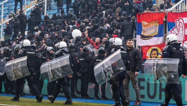 HAOS Ovako su se sukobili navijaci Novog Pazara i Crvene.jpg