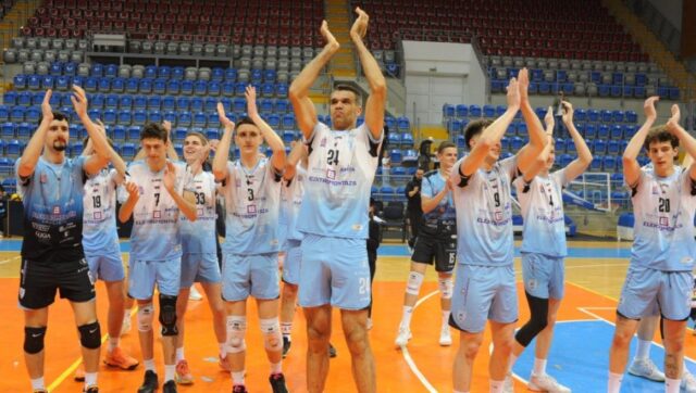 PONOVO U ELITI Nezapamceno slavlje igrace se Superliga u.jpg