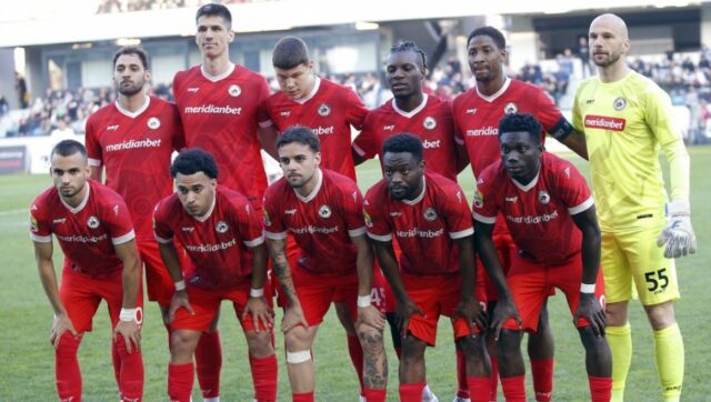 Superliga Srbije Poceo plej aut IMT i Mladost remizirali.jpg