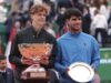 NOVAK ĐOKOVIĆ I KARLOS ALKARAZ GLEDAJU I NE VERUJU! Surova dominacija Janika Sinera, Italijan radi neke „nenormalne“ stvari NOVAK DJOKOVIC I KARLOS ALKARAZ GLEDAJU I NE VERUJU Surova.jpg