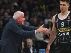 To se čekalo: Posle dugo vremena sreli se Vanja Marinković i Željko Obradović! Pogledajte kako su se pozdravili! (FOTO) To se cekalo Posle dugo vremena sreli se Vanja Marinkovic.jpg