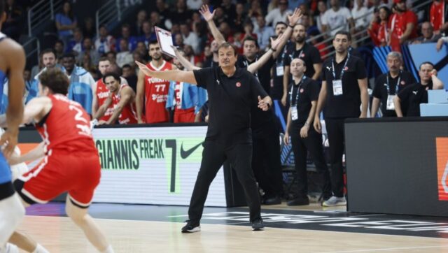 Ataman hvali senguna mozda je najbolji dodavac u nba ligi.jpg