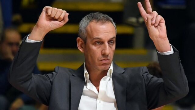 Trener-Makabija-se-oglasio-pred-duel-sa-Crvenom-zvezdom-u.jpg Trener Makabija se oglasio pred duel sa Crvenom zvezdom u.jpg