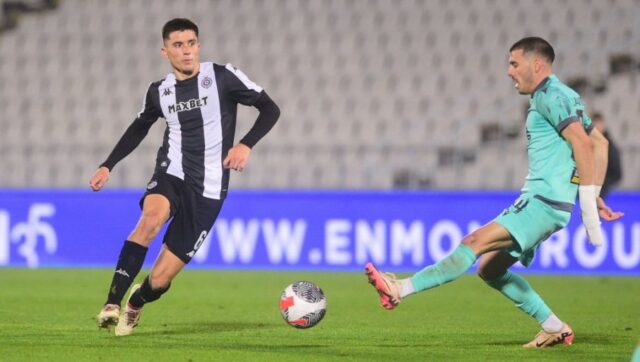 Prenos Partizan Novi Pazar Crno beli za ostanak na drugom.jpg