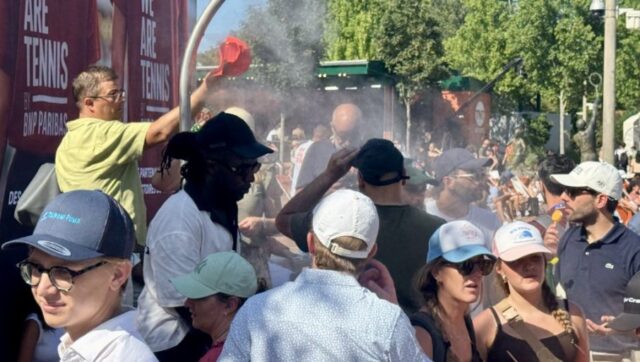 TUS-NA-ROLAN-GAROSU-Hladjenje-na-sve-nacine-vrucina-obara.jpg TUS NA ROLAN GAROSU Hladjenje na sve nacine vrucina obara.jpg