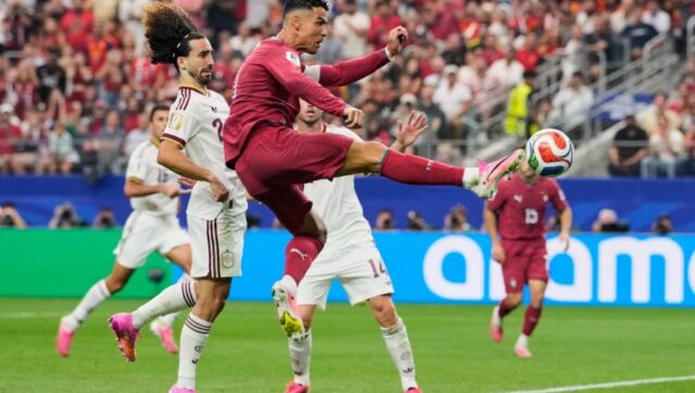 RONALDO-U-SVOM-STILU-Portugal-pre-mene-nista-nije-osvojio.jpg RONALDO U SVOM STILU Portugal pre mene nista nije osvojio.jpg