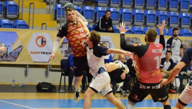 METALAC-SLAVIO-U-PRIBOJU-Odigrano-6-kolo-rukometne-Super-B.jpg Metalac slavio u priboju odigrano 6 kolo rukometne super b.jpg