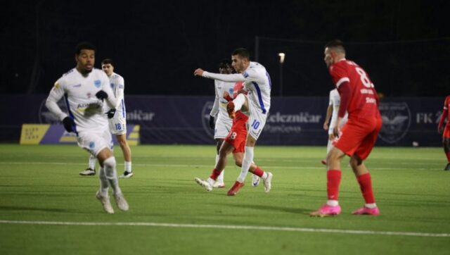 GOL-KAKAV-SE-U-SVETU-RETKO-VIDJA-Heroj-Zeleznicara-porucio.jpg GOL KAKAV SE U SVETU RETKO VIDJA Heroj Zeleznicara porucio.jpg