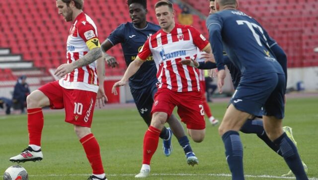 SAMO U CETIRI RECI Bivsi saigrac u Zvezdi cestitao Kataiju.jpg