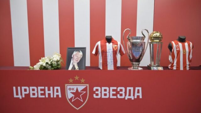 ISPRACAJ LEGENDE Odrzana komemoracija Vladimiru Cvetkovicu.jpg
