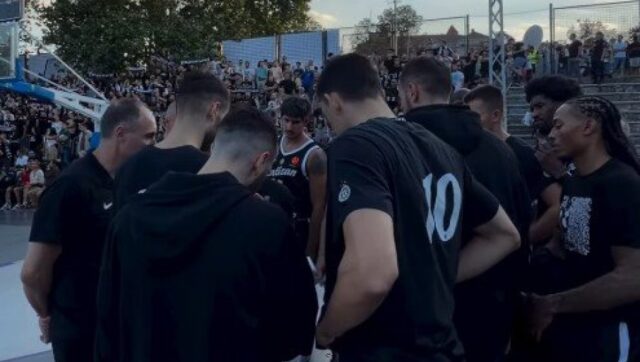 Grobari-u-delirijumu-Penjarojin-Partizan-deklasirao-rivala.jpg Grobari u delirijumu Penjarojin Partizan deklasirao rivala.jpg