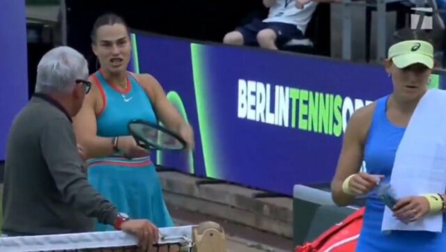 Arina sabalenka nije mogla da veruje masarova je usred meca.jpg